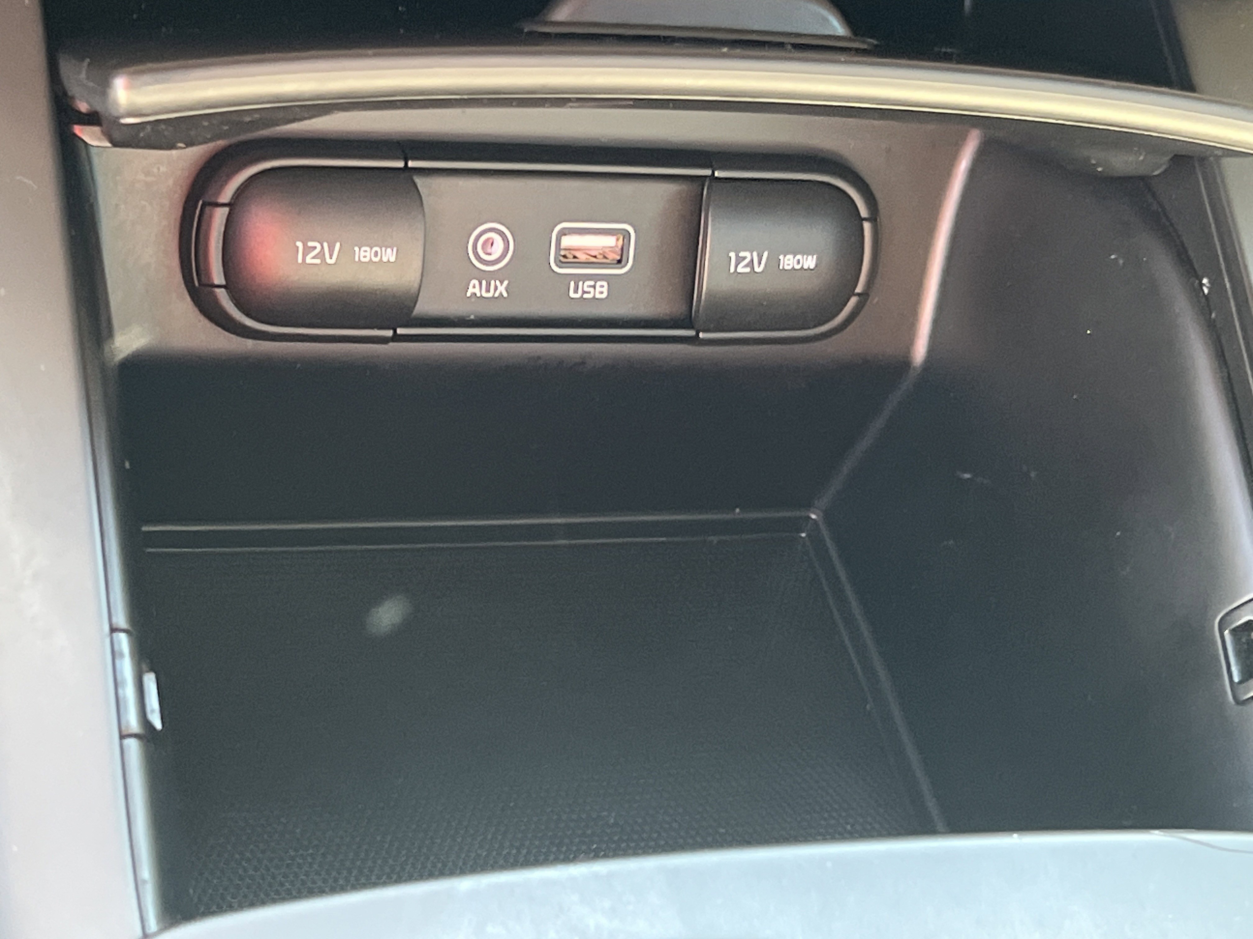 Used 2019 Kia Sorento FWD image 33