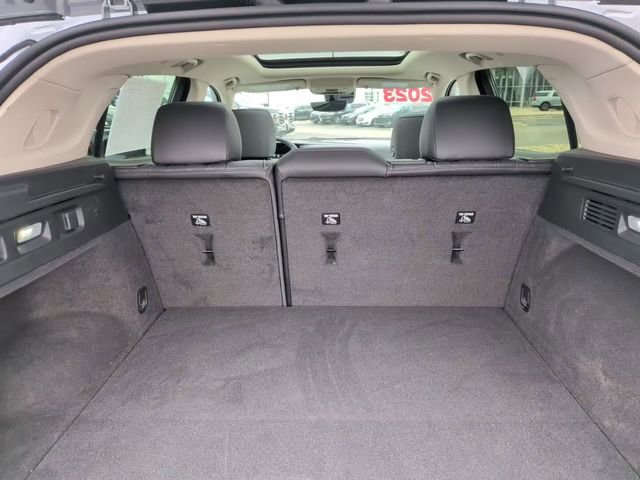 Used 2023 Buick Envision Avenir image 9