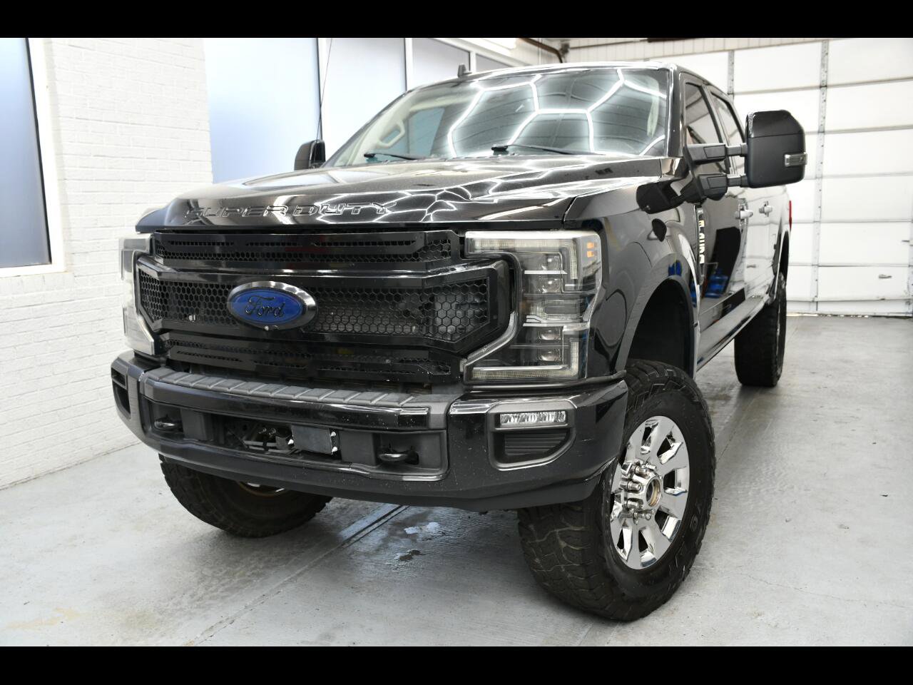 Used 2019 Ford F250 Limited w/ FX4 Off-Road Package image 1