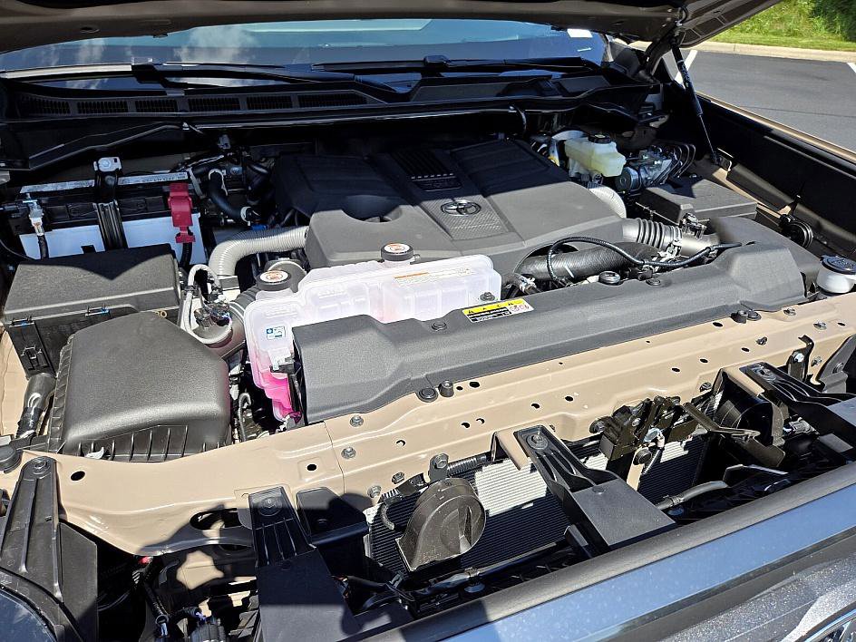 New 2026 Toyota Tundra Platinum image 19