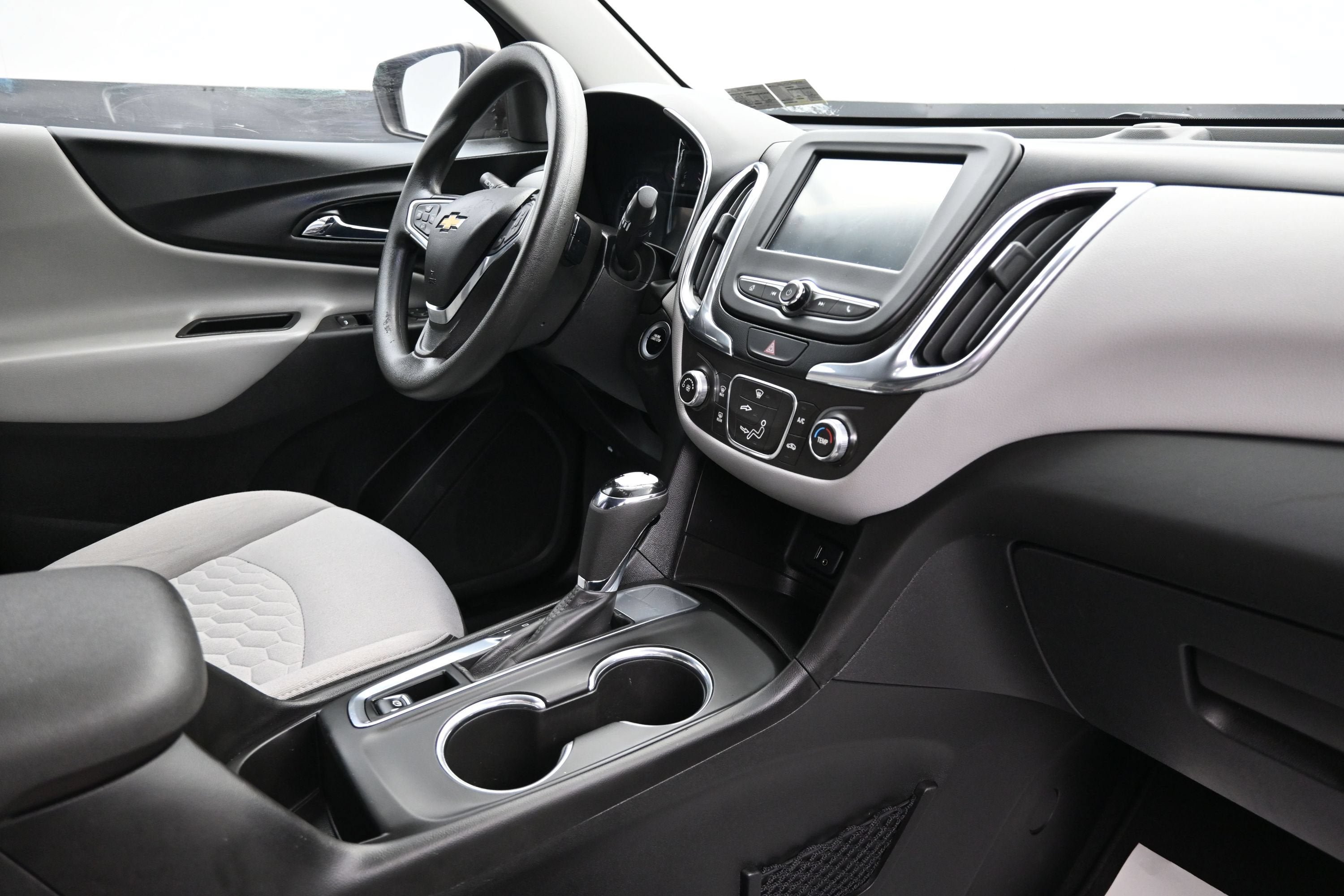 Used 2018 Chevrolet Equinox LS FWD image 29