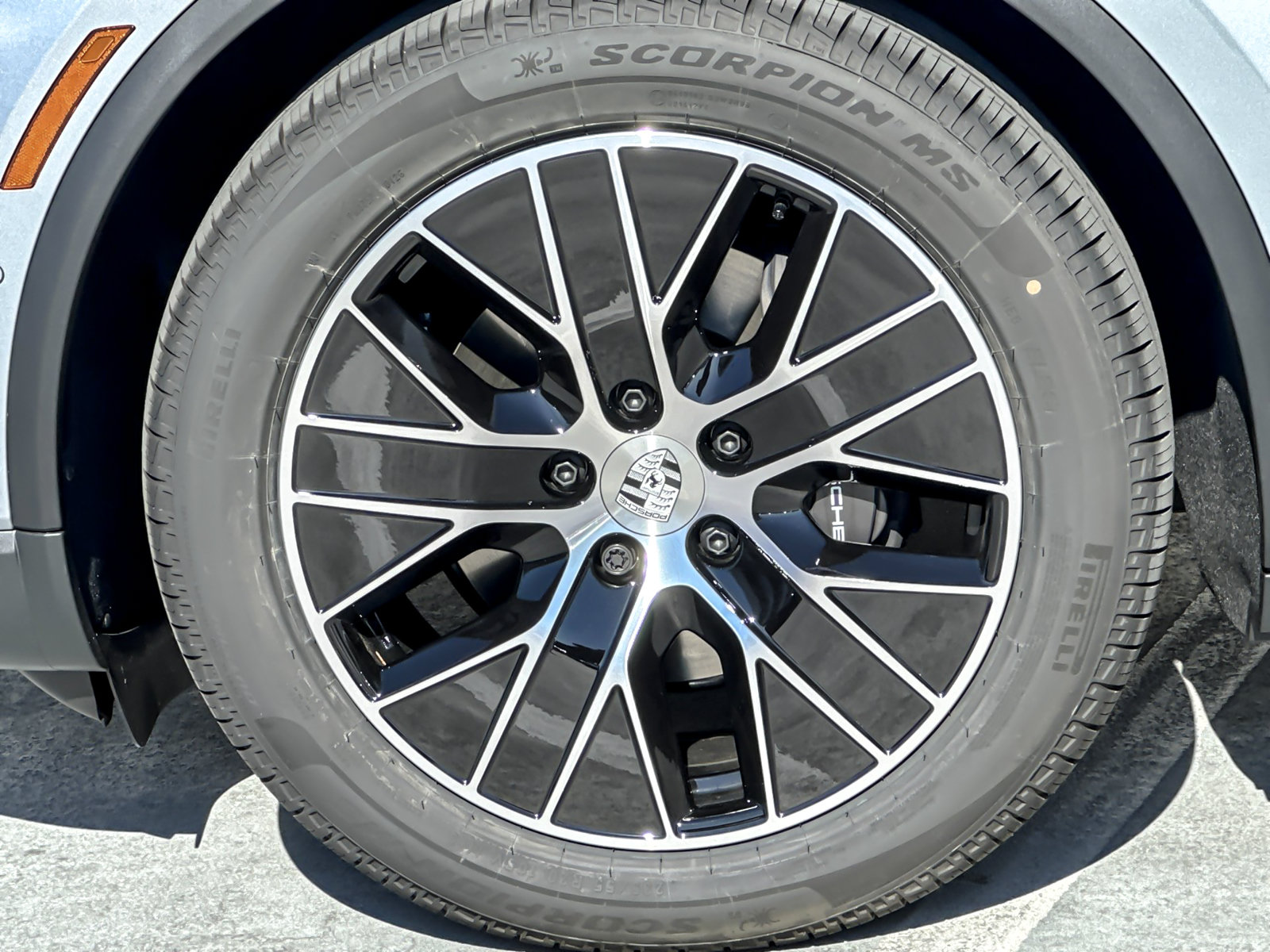 New 2026 Porsche Macan 4 Electric AWD/4WD image 24