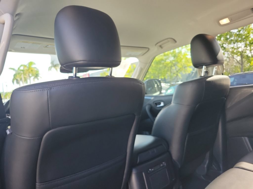 Certified 2021 Nissan Armada SV w/ SV Appearance Package RWD image 18