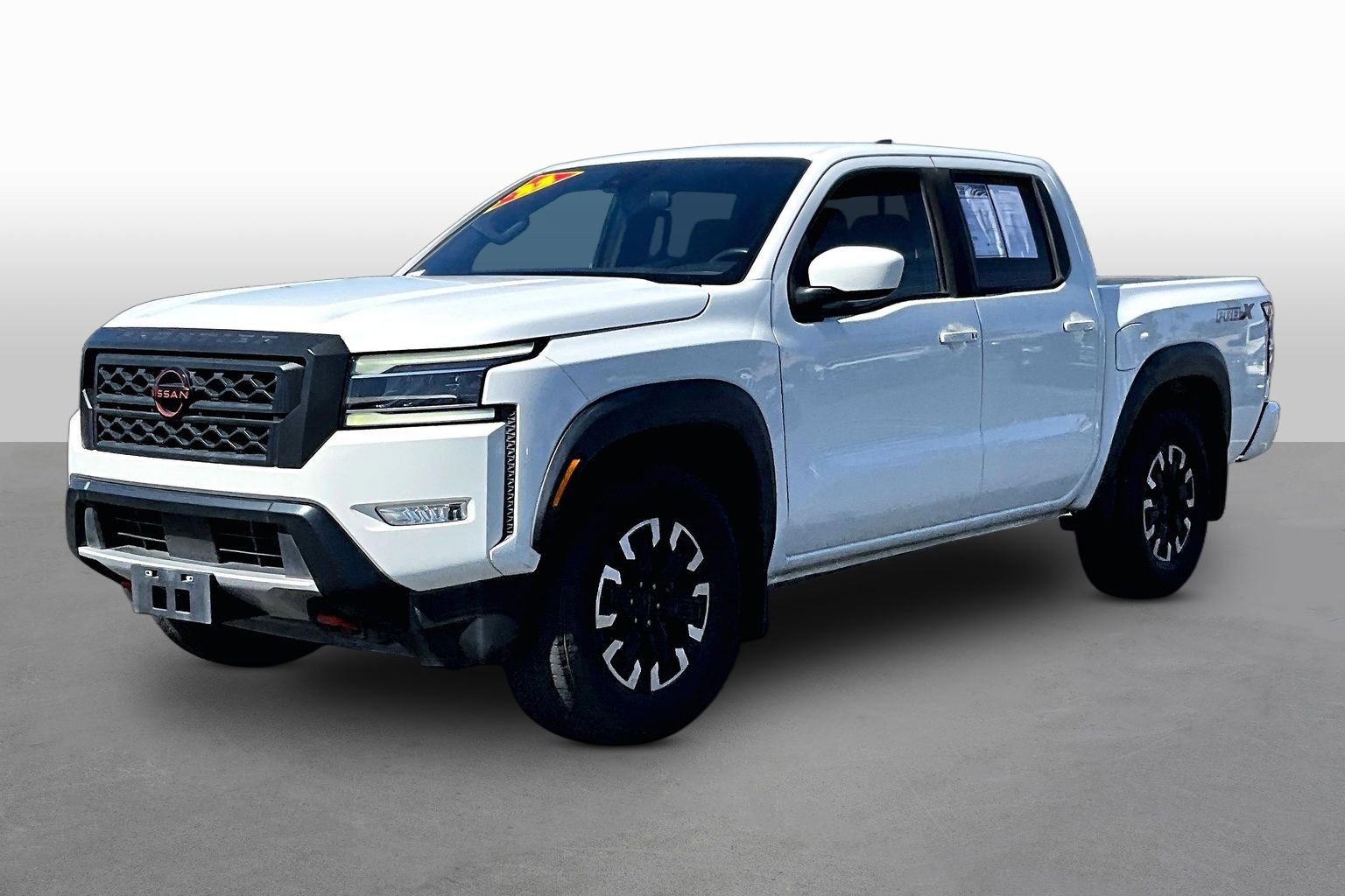Used 2022 Nissan Frontier Pro-X RWD image 1