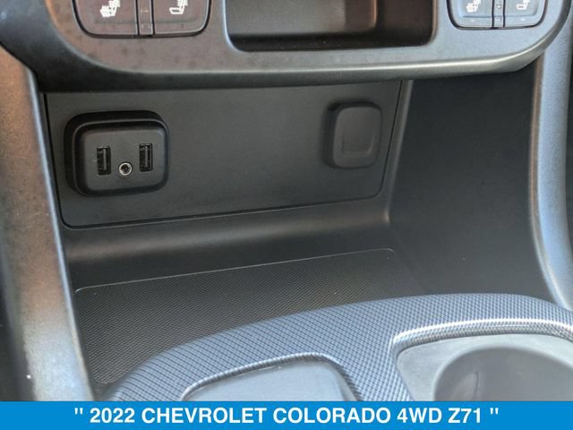 Used 2022 Chevrolet Colorado Z71 w/ Safety Package AWD/4WD image 19
