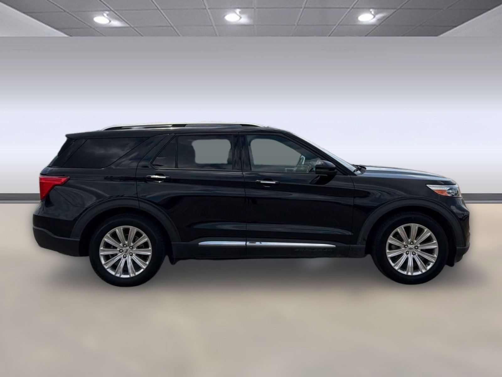 Used 2020 Ford Explorer Limited w/ Class III Trailer Tow Package RWD image 8