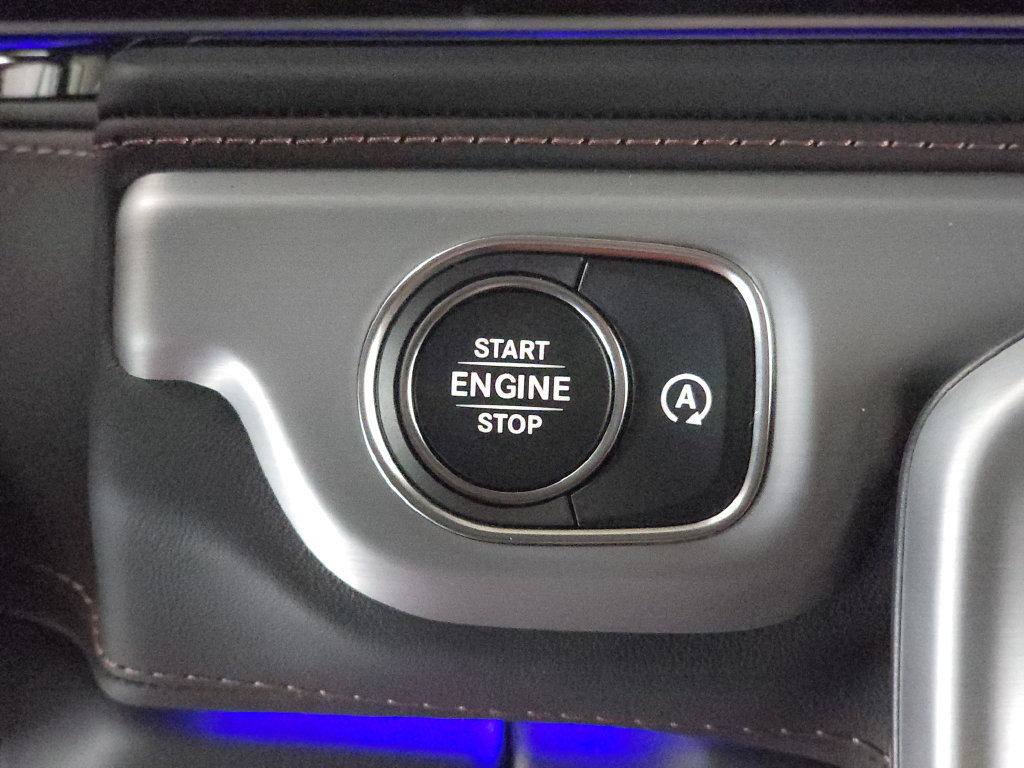 Used 2025 Mercedes-Benz G 63 AMG 4MATIC image 17
