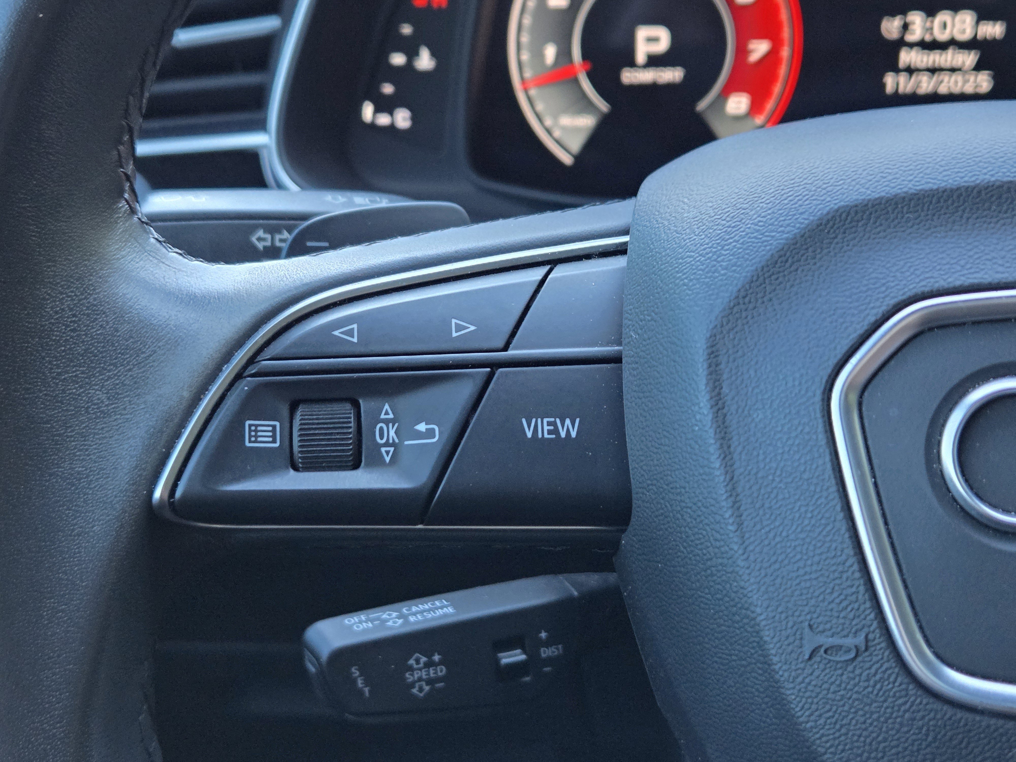 Used 2021 Audi Q8 Prestige w/ Prestige Package image 16