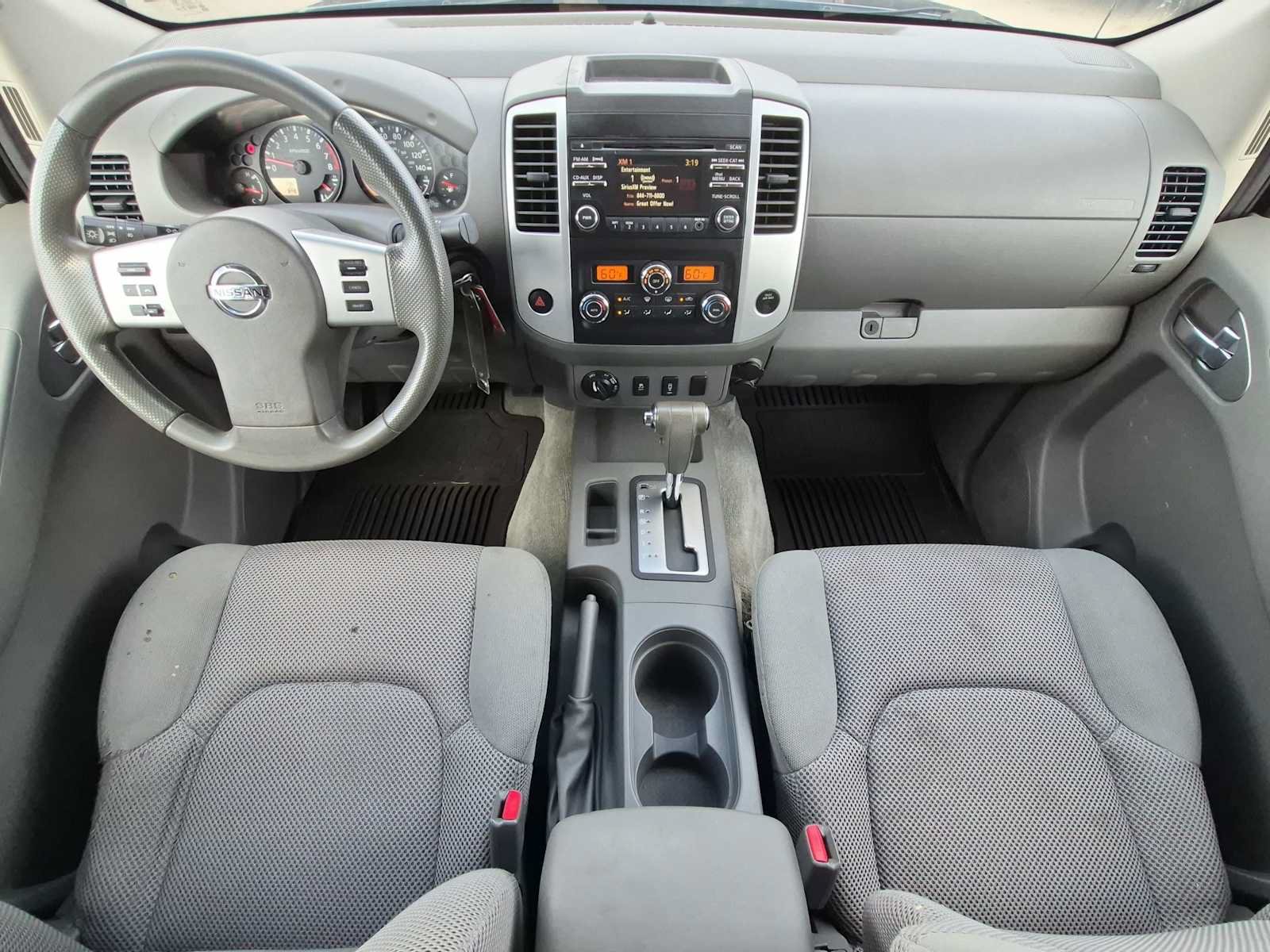Used 2013 Nissan Frontier SV w/ SV Value Truck Pkg AWD/4WD image 15