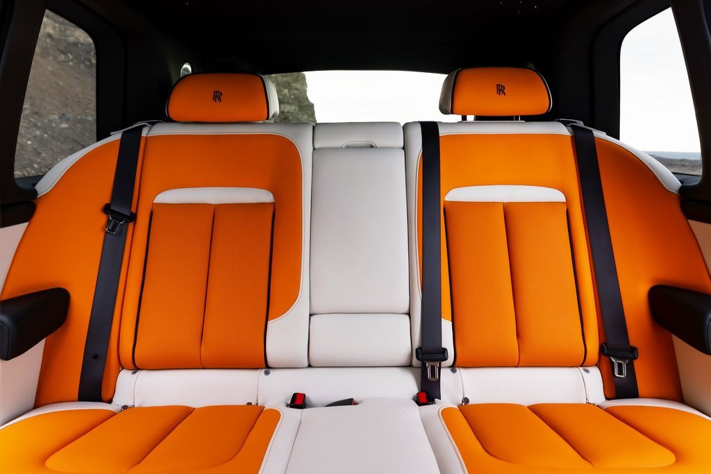 Used 2026 Rolls-Royce Cullinan image 10