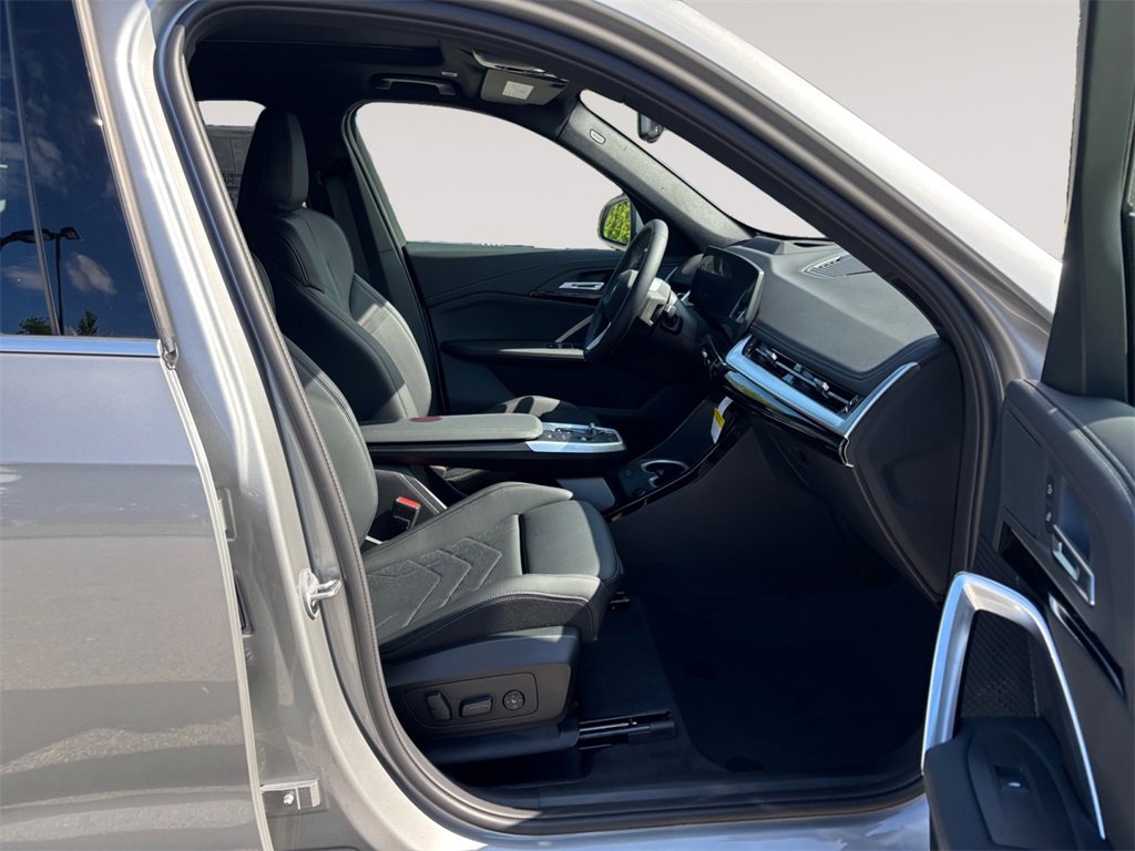 New 2026 BMW X1 xDrive28i w/ Technology Package image 15