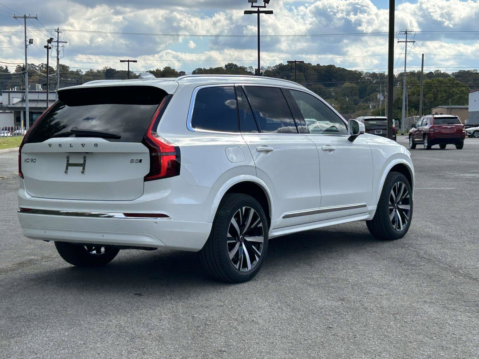 New 2026 Volvo XC90 B5 Core AWD/4WD image 3