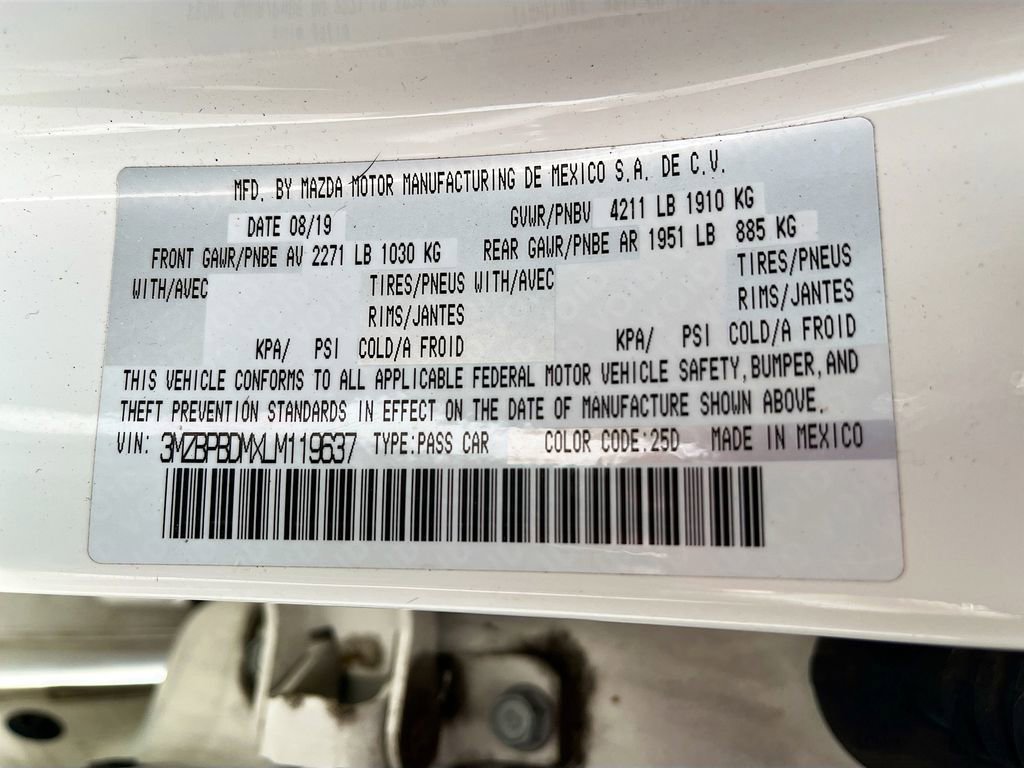 Used 2020 MAZDA MAZDA3 AWD Sedan w/ Preferred Package image 30
