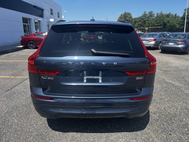 Certified 2023 Volvo XC60 B5 Core w/ Climate Package image 9