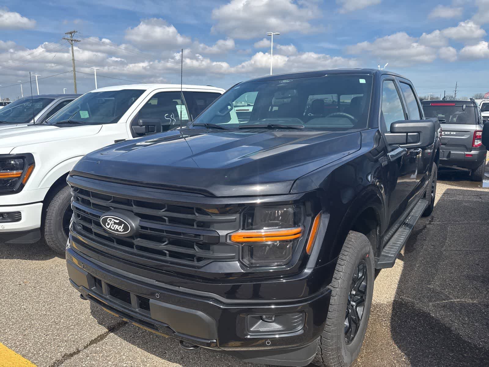 New 2026 Ford F150 XLT w/ Equipment Group 302A MID AWD/4WD video 2
