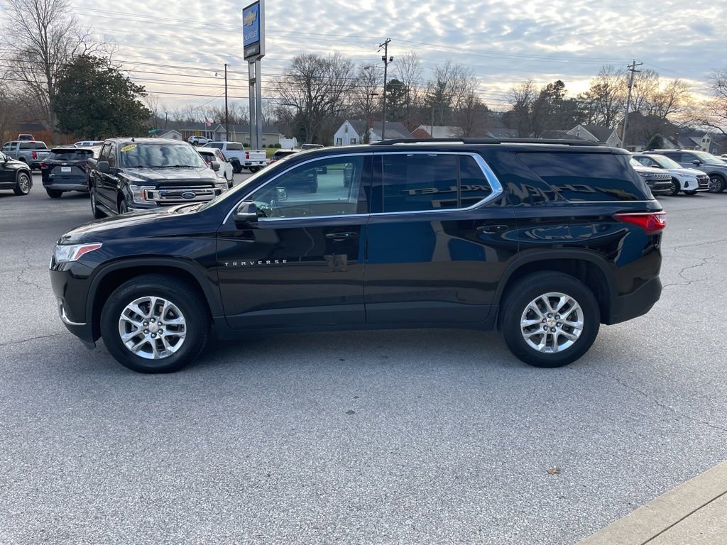 Used 2021 Chevrolet Traverse LT image 50