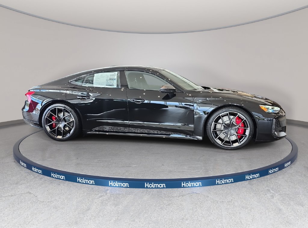 New 2026 Audi RS e-tron GT performance AWD/4WD image 4