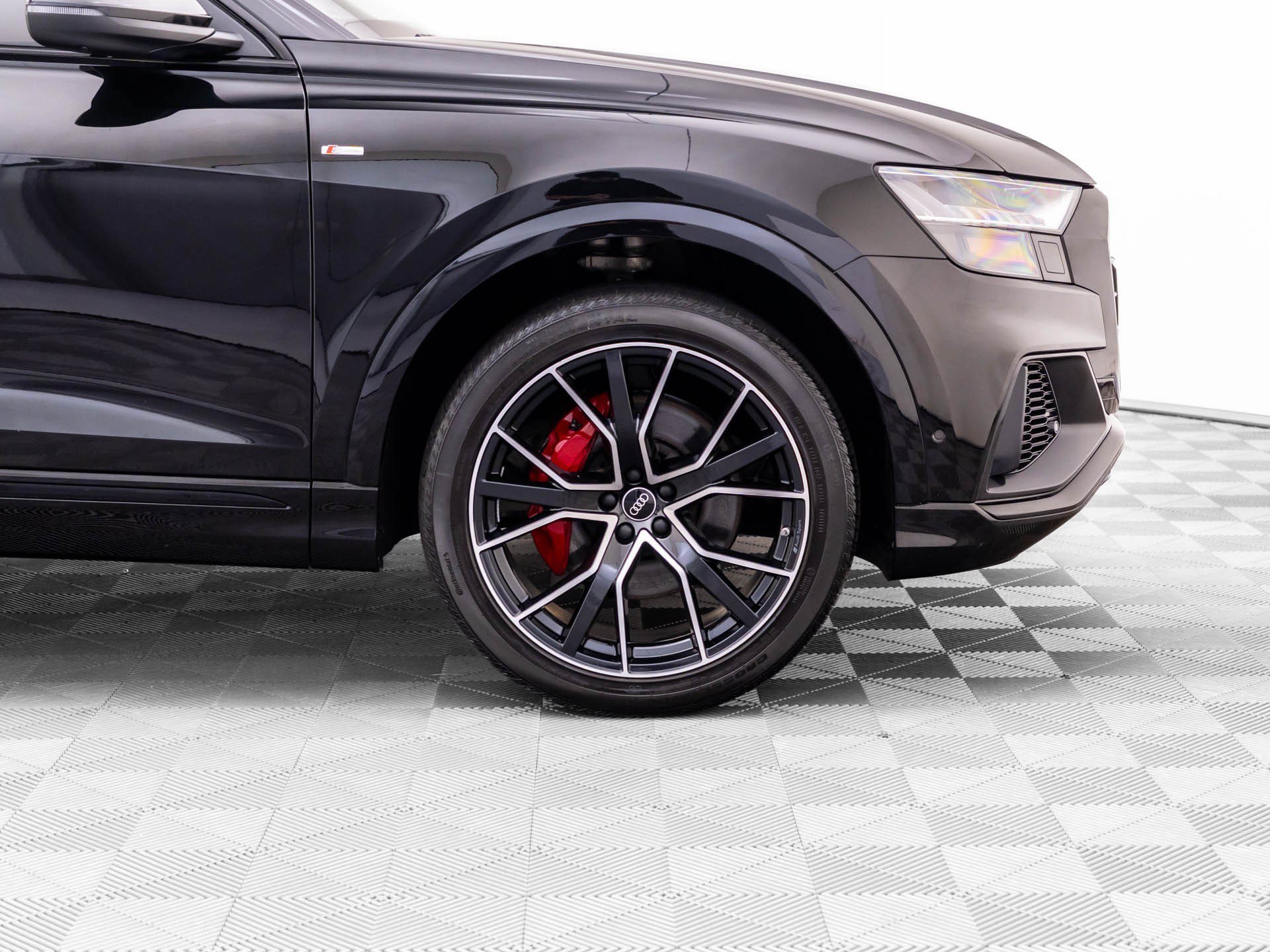 Used 2023 Audi Q8 Premium Plus AWD/4WD image 36