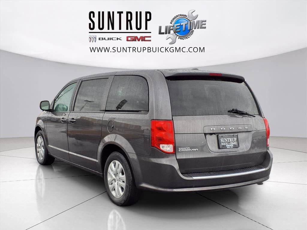 Used 2018 Dodge Grand Caravan SE w/ UConnect Hands-Free Group image 24