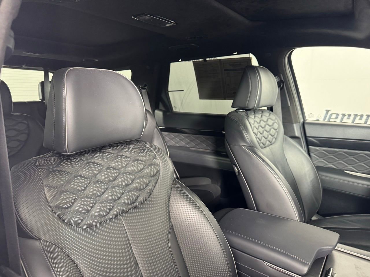 Used 2022 Hyundai Palisade Calligraphy w/ Winter Package FWD image 52