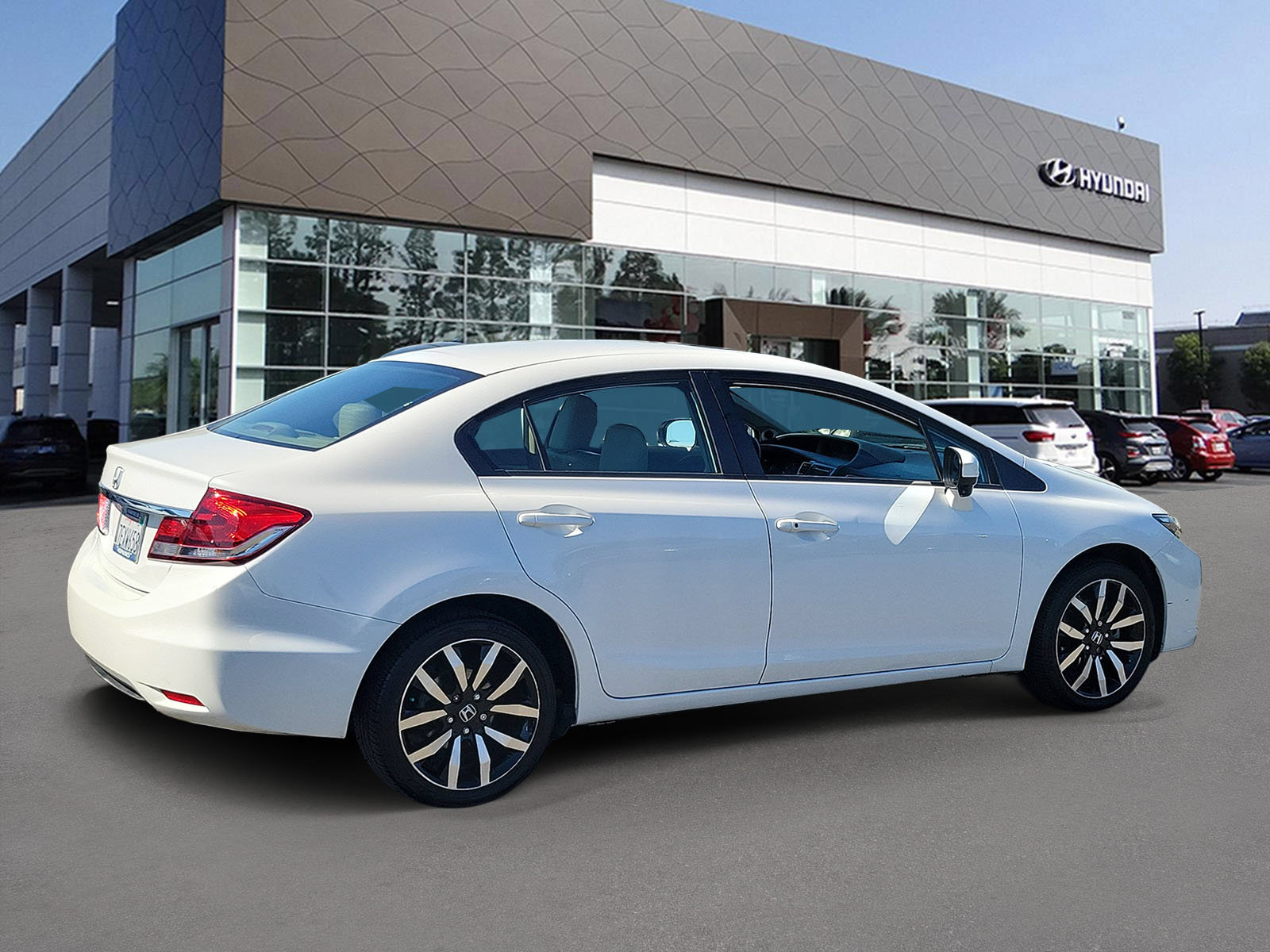 Used 2014 Honda Civic EX-L image 2