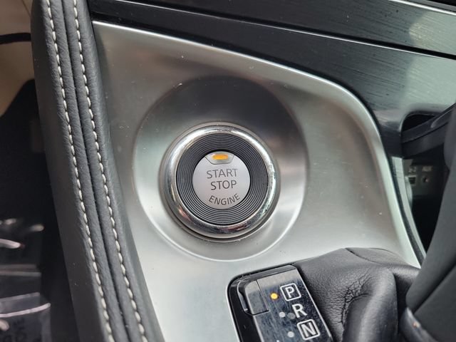 Used 2021 Nissan Maxima Platinum w/ Sport Mat Group FWD image 32
