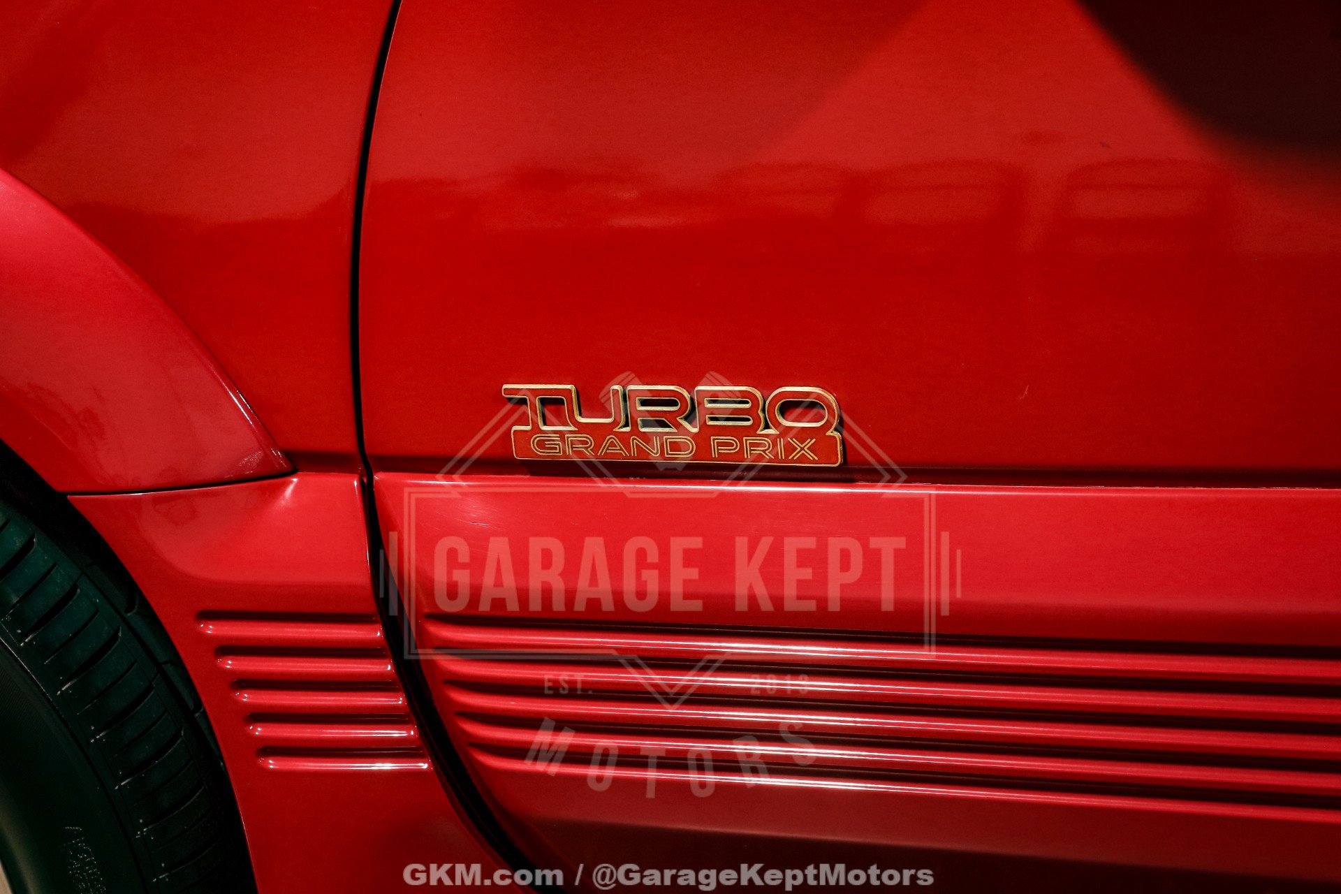 Used 1990 Pontiac Grand Prix SE FWD image 29