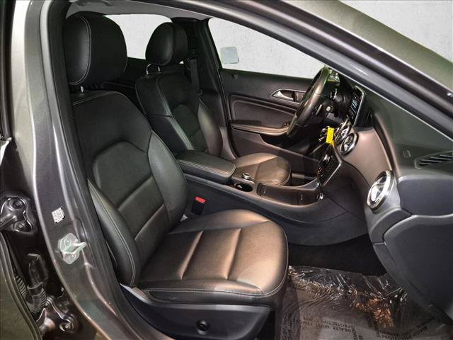 Used 2015 Mercedes-Benz GLA 250 4MATIC image 20