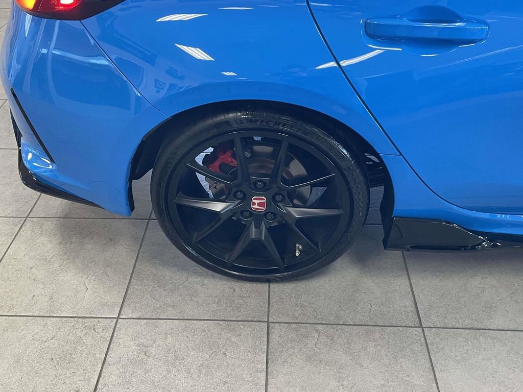 Used 2025 Honda Civic Type R image 12