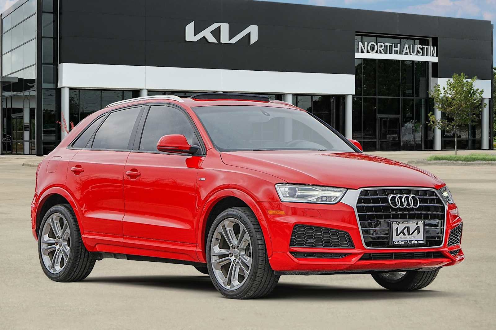 Used 2018 Audi Q3 2.0T Premium image 8