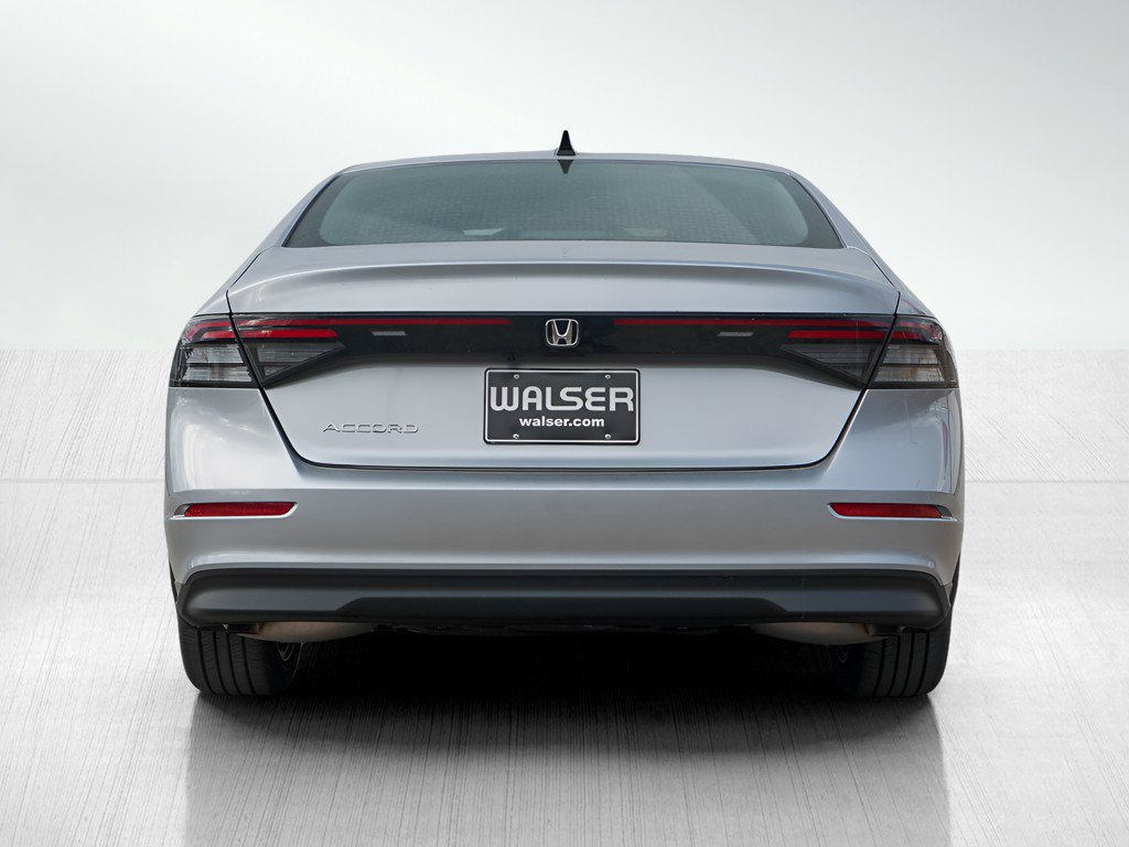 New 2025 Honda Accord SE image 5