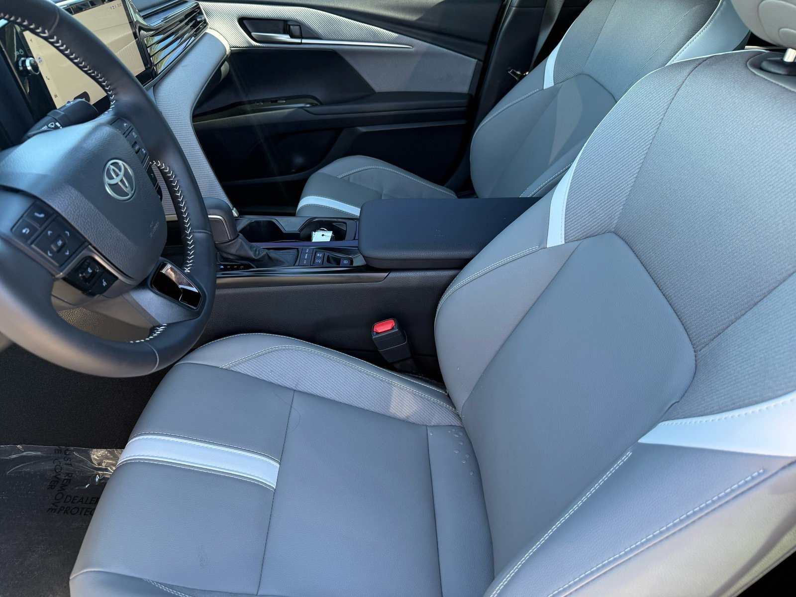 Used 2026 Toyota Camry SE w/ Multimedia Upgrade Package FWD image 12
