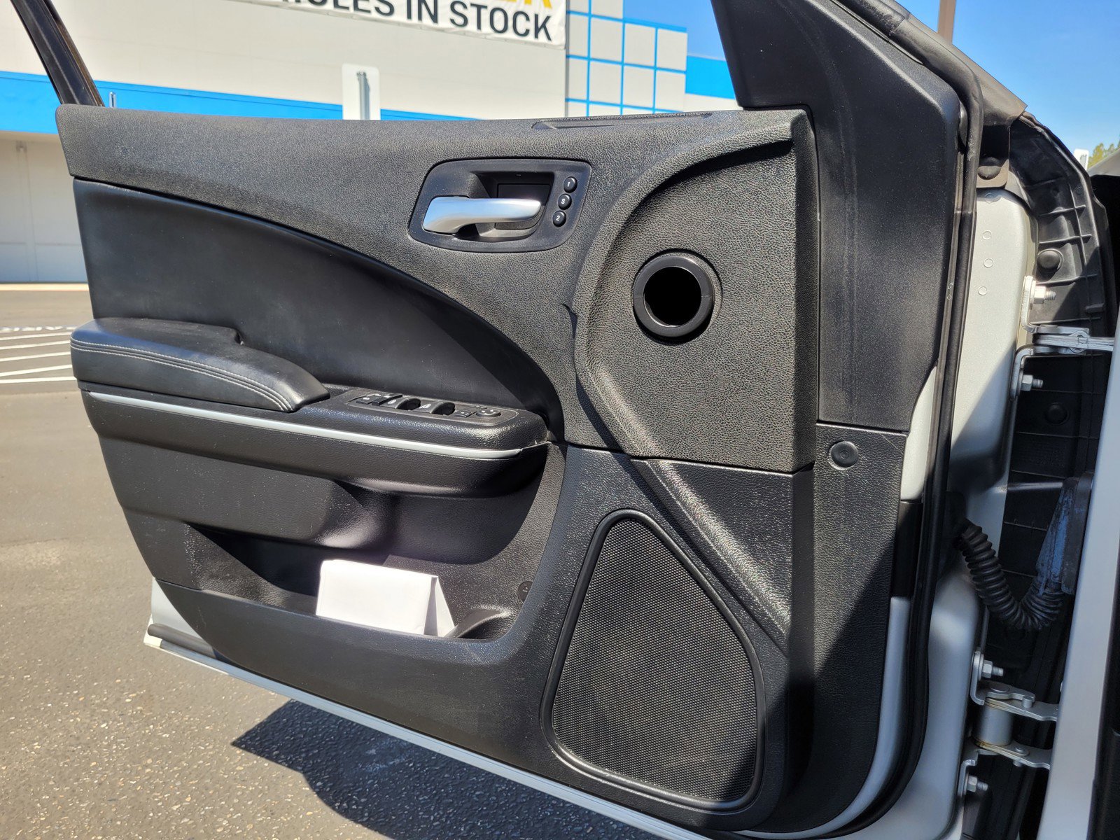 Used 2021 Dodge Charger SXT w/ Leather Interior Group RWD image 25