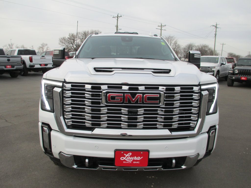 Used 2024 GMC Sierra 3500 Denali w/ Denali Reserve Package image 12