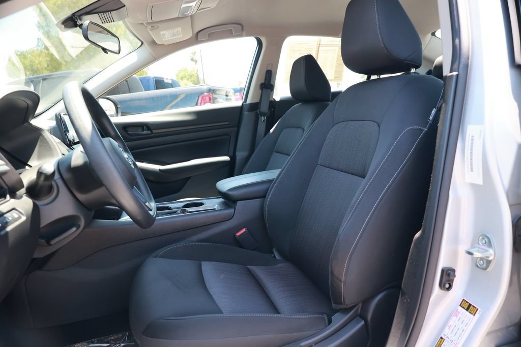 Used 2023 Nissan Altima 2.5 S FWD image 19