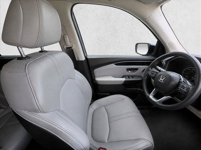 Certified 2025 Honda Pilot EX-L image 15
