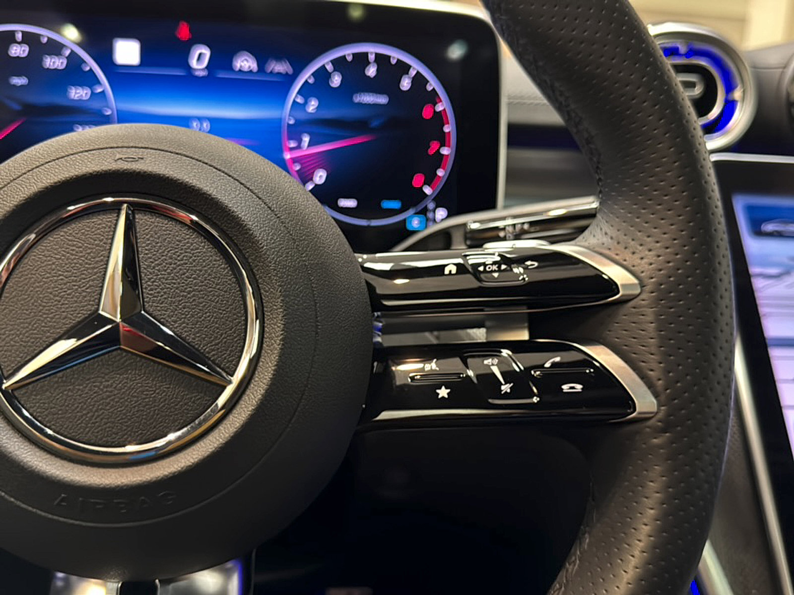 Certified 2024 Mercedes-Benz CLE 450 4MATIC Coupe image 24
