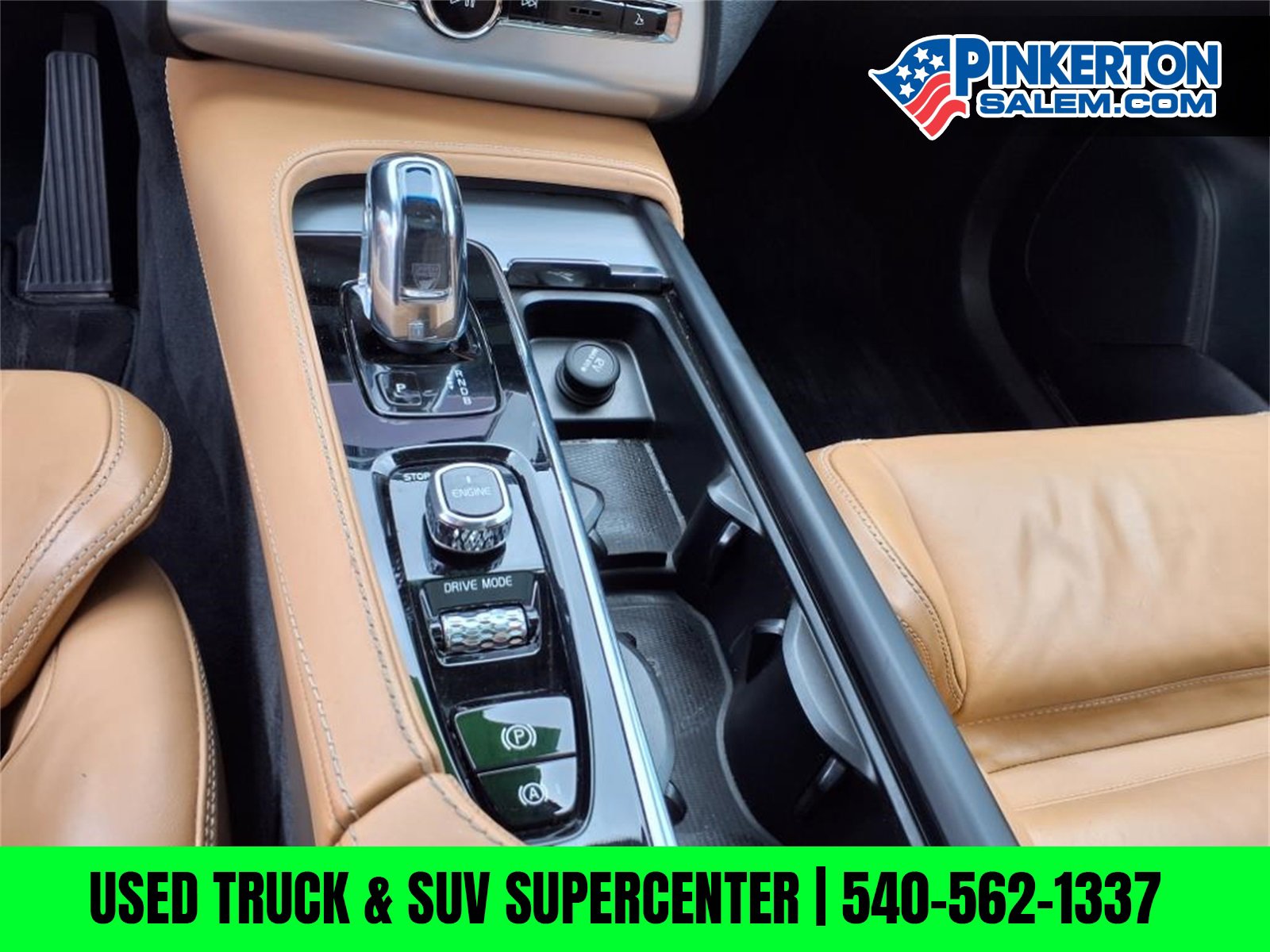 Used 2016 Volvo XC90 T8 Momentum image 26