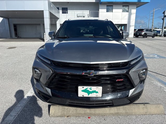 Used 2024 Chevrolet Blazer RS w/ Driver Confidence II Package FWD image 2