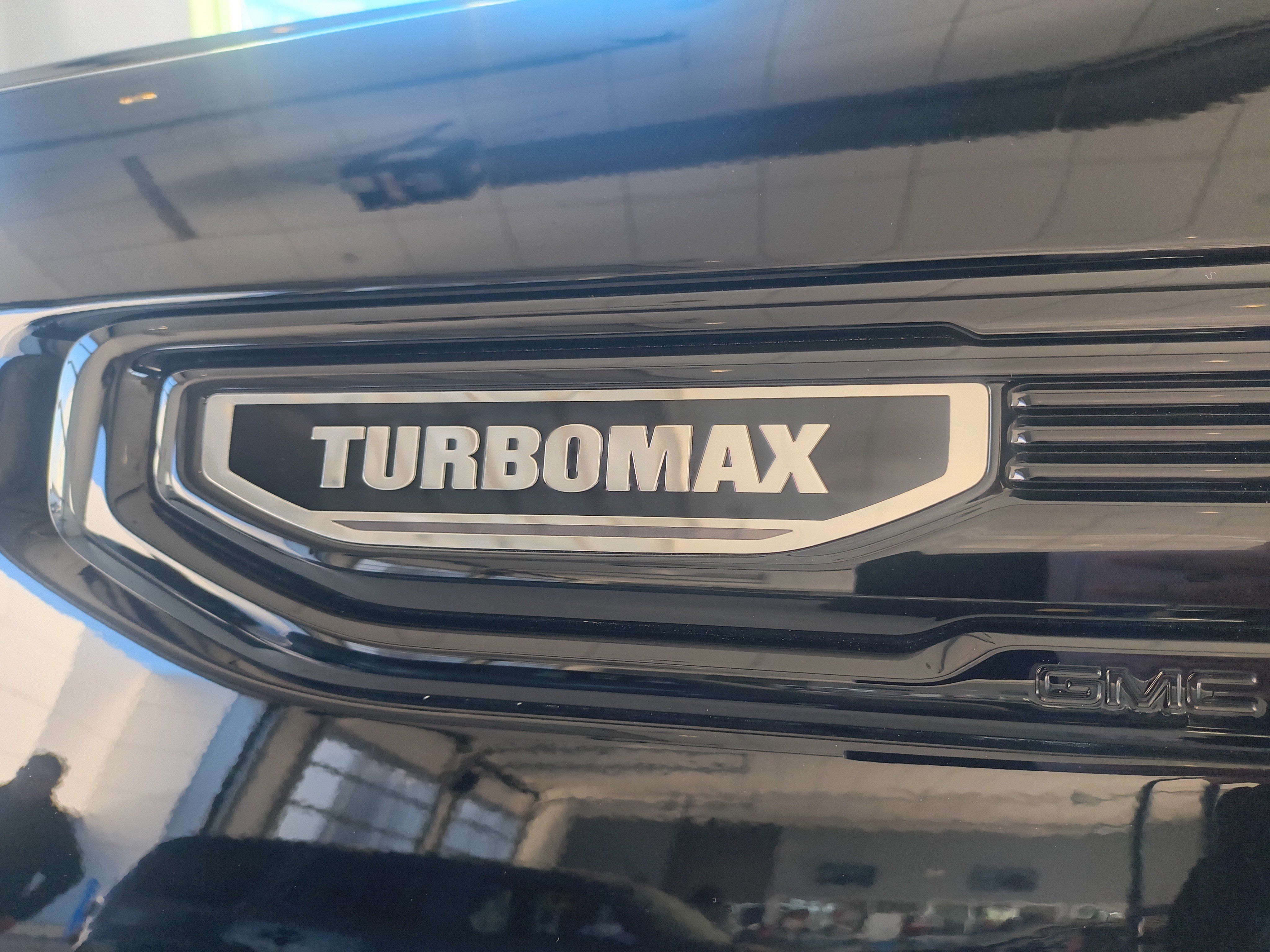 Used 2025 GMC Sierra 1500 Elevation image 27