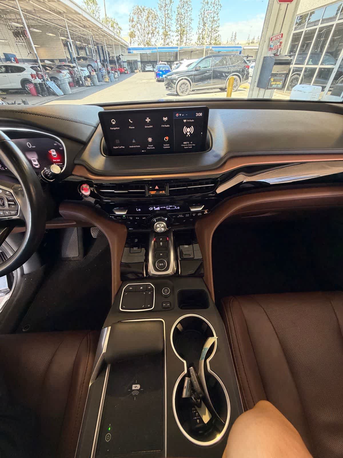 Used 2023 Acura MDX w/ Technology Package AWD/4WD image 19