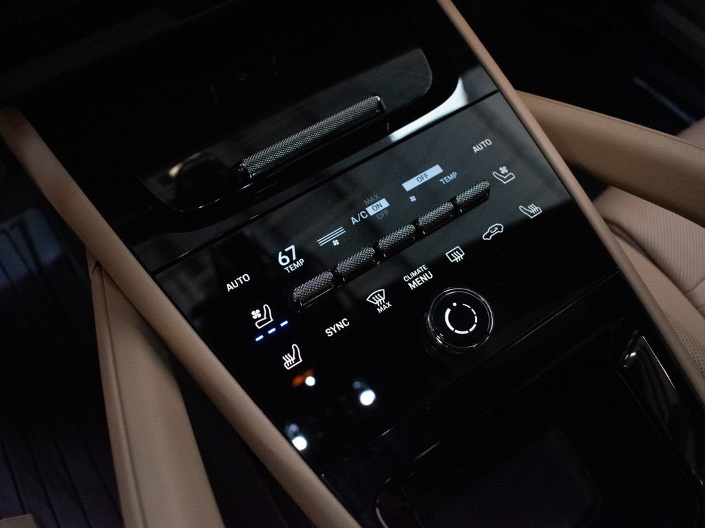 Certified 2026 Porsche Cayenne E-Hybrid AWD/4WD image 31