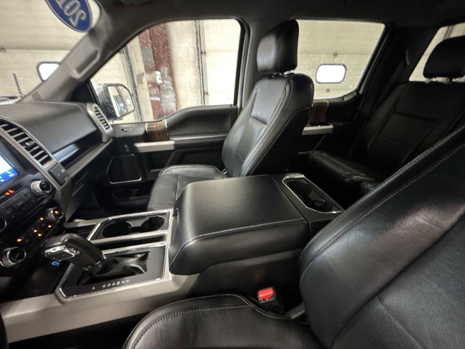 Used 2016 Ford F150 Lariat w/ Equipment Group 502A Luxury image 21