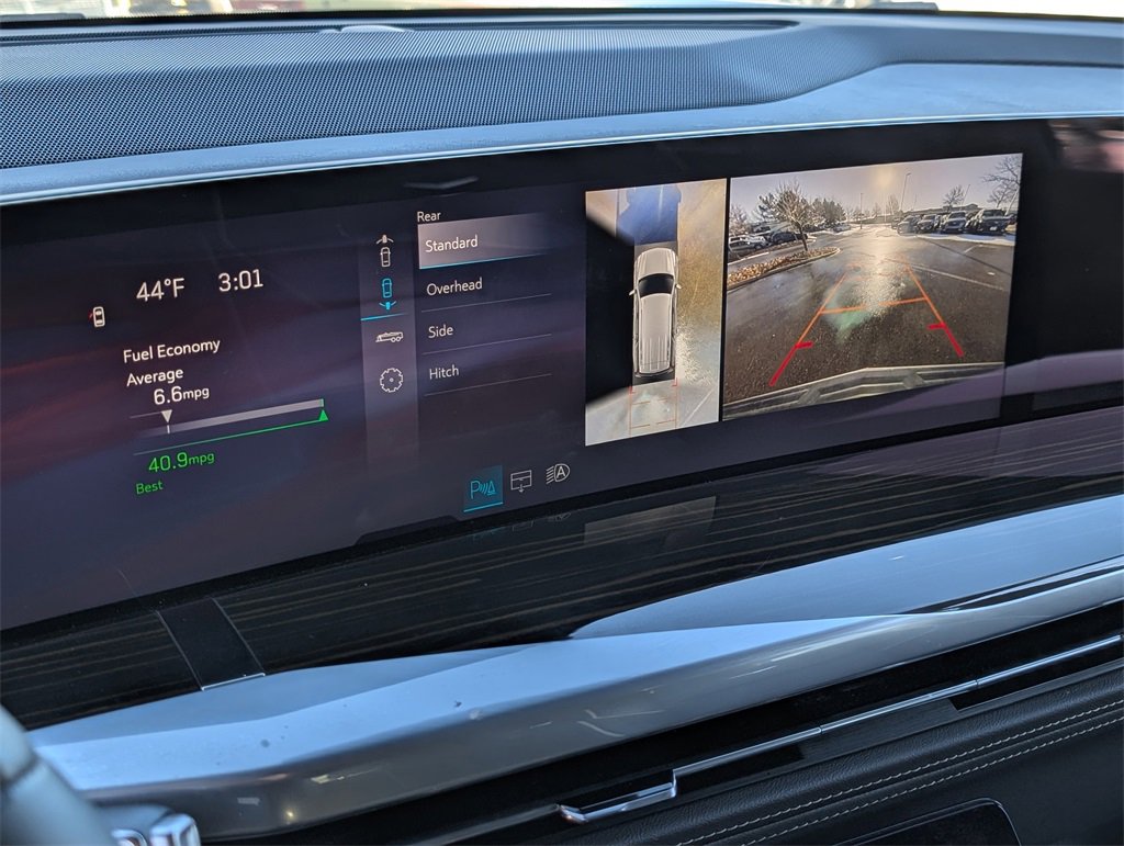 Certified 2025 Cadillac Escalade Premium Luxury image 50