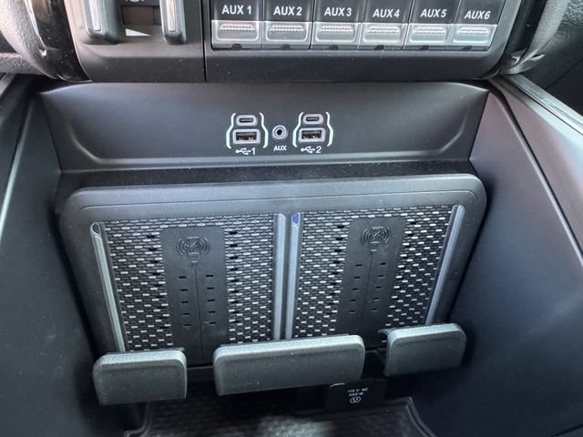 New 2026 RAM 3500 Big Horn AWD/4WD image 45