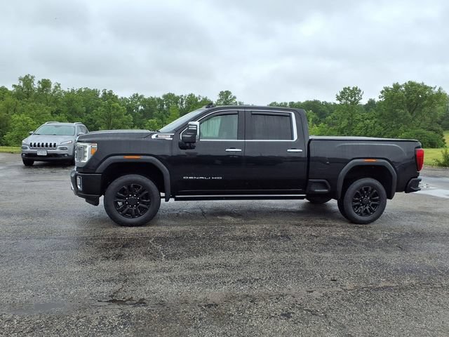 Used 2021 GMC Sierra 2500 Denali w/ Denali Black Diamond Edition AWD/4WD image 36
