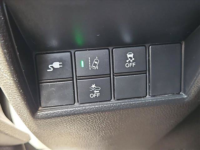Used 2018 Honda Clarity Touring image 16