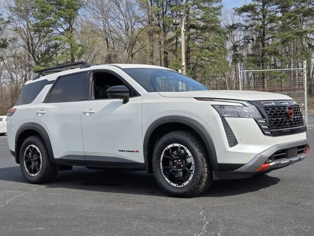 New 2026 Nissan Pathfinder Rock Creek w/ Rock Creek Premium Package AWD/4WD image 4