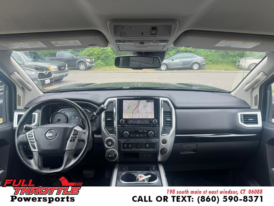 Used 2021 Nissan Titan SV w/ SV Convenience Package image 23