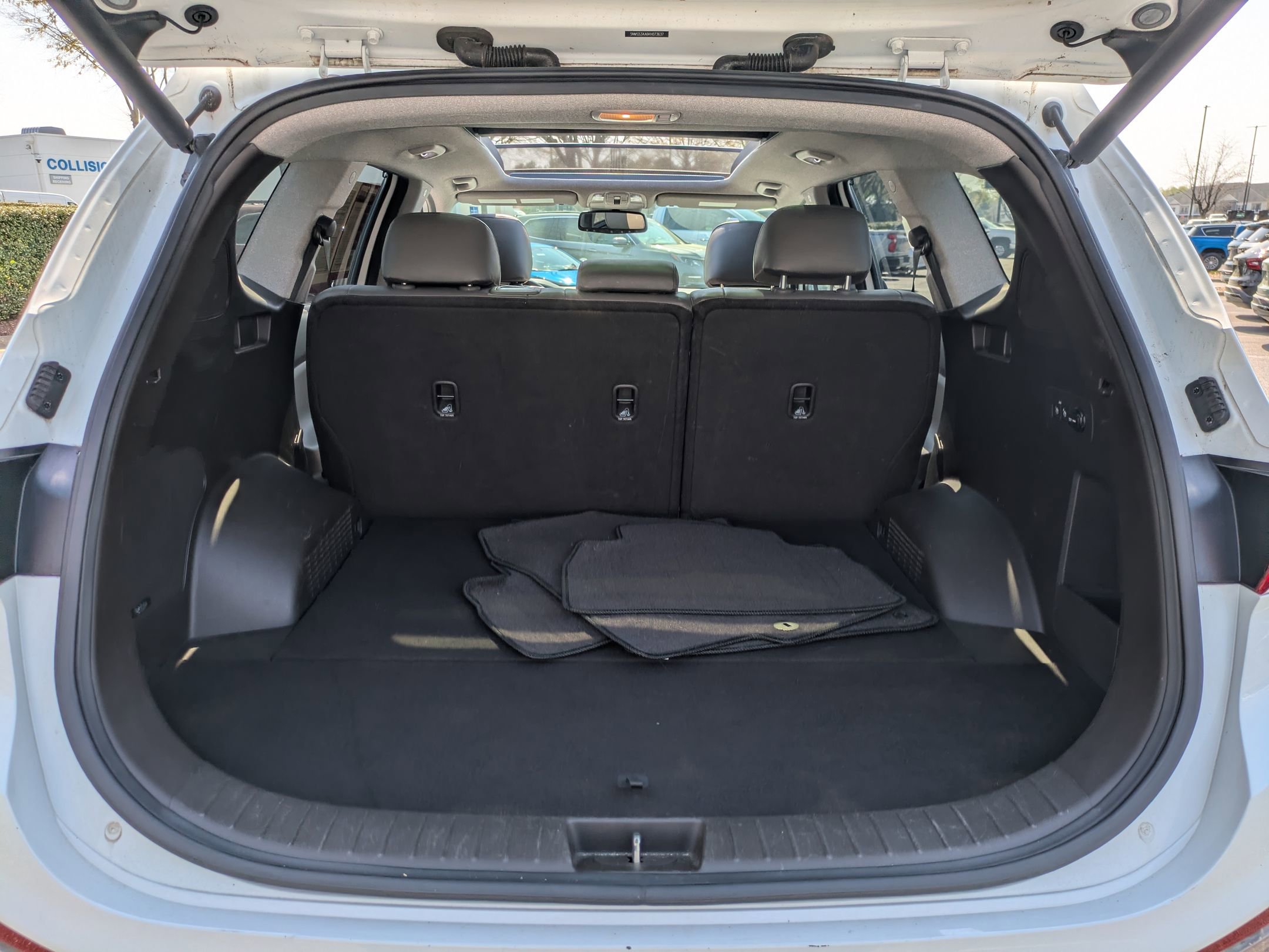 Used 2019 Hyundai Santa Fe Limited image 35